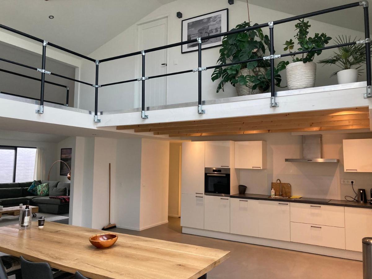 Luxe Met Sauna De Barn